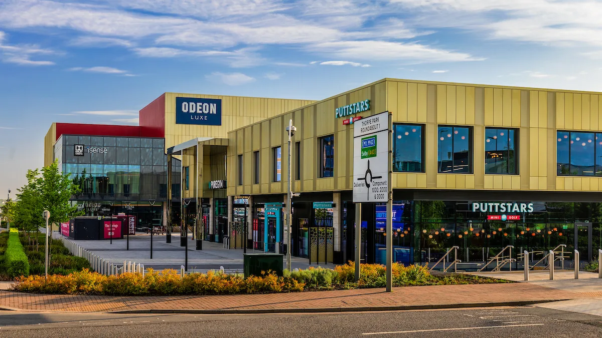 retail refurbishment contractors UK